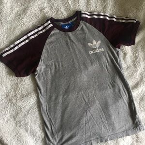 🔥ADIDAS Striped shirt
